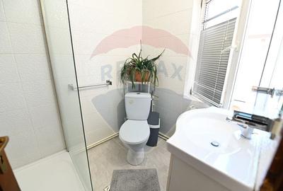 Duplex cu 8 camere cu Teren 303 Mp în 1 Mai - 17