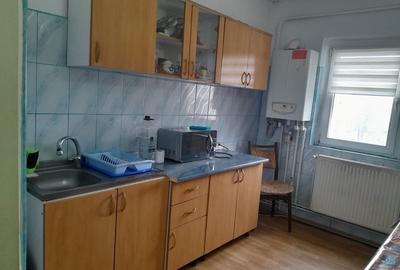 Apartament cu 2 camere semidecomandat în Central - 2