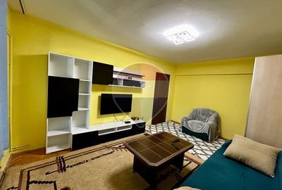 Apartament cu 2 camere decomandat în Traian