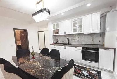 Apartament cu 3 camere decomandat, mobilat în Regie