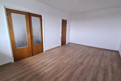 Apartament cu 3 camere decomandat în Drumul Taberei - 1