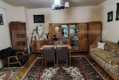 Casă cu 3 camere cu Teren 398 Mp în Central