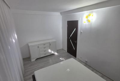 Apartament cu 3 camere semidecomandat în Central - 4