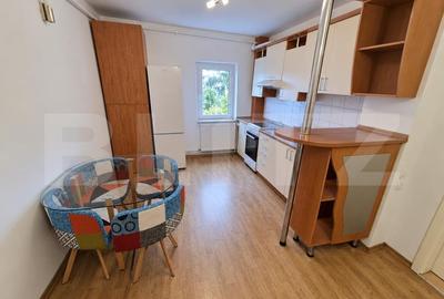 Apartament cu 2 camere semidecomandat, mobilat în Complex Studențesc