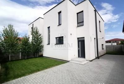 Casă cu 4 camere cu Teren 280 Mp în Moșnița Nouă