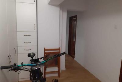 Apartament cu 3 camere decomandat în Păcurari - 4
