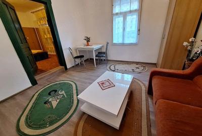 Casă cu 2 camere cu Teren 50 Mp în Drăgășani