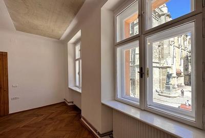 Apartament cu 3 camere semidecomandat în Centrul Istoric - 2