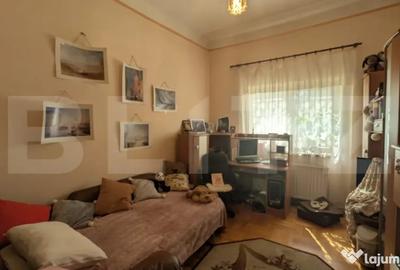 Casă cu 4 camere cu Teren 400 Mp în Central