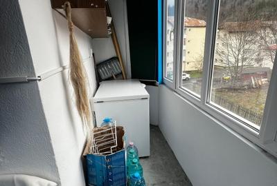 Apartament cu 3 camere decomandat, mobilat în Central - 10