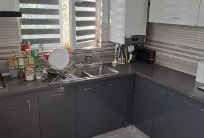 Casă cu 3 camere cu Teren 420 Mp în Berceni
