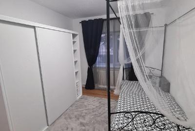 Apartament cu 3 camere decomandat în Alfa