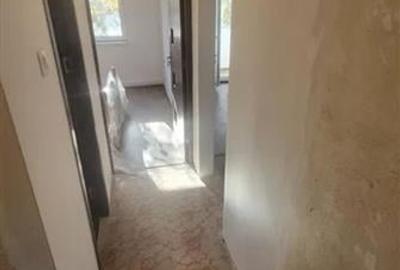 Apartament cu 3 camere decomandat în Giurgiului - 5