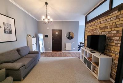 Apartament cu 2 camere semidecomandat în Colentina