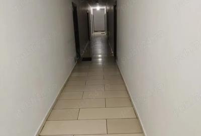 Spațiu comercial, de 24 mp, în Central
