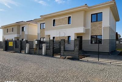 Casă cu 4 camere cu Teren 300 Mp în Central