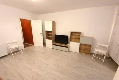 Garsonieră decomandată în Iancului