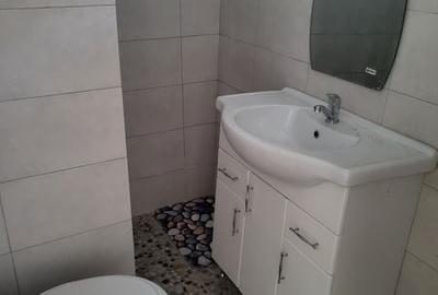 Casă cu 4 camere cu Teren 98 Mp în Central - 7