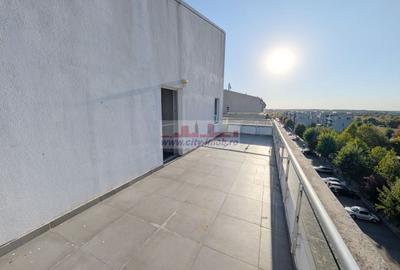 Apartament cu 2 camere semidecomandat în Băneasa