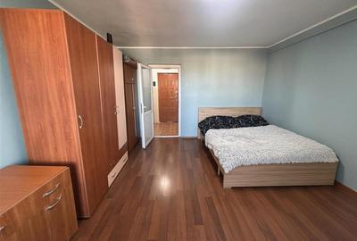 Garsonieră decomandată în Astra