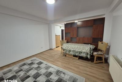 Apartament cu 2 camere decomandat în Gherăiești - 4