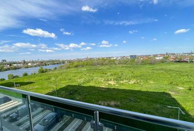 Apartament cu 3 camere semidecomandat în Pantelimon - 1