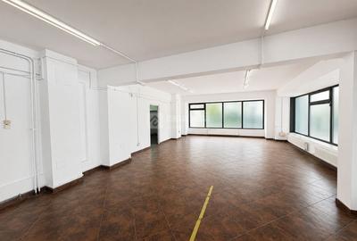 Spațiu comercial, de 128.38999938965 mp, în Nicolina - 1