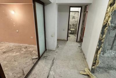 Apartament cu 3 camere decomandat în Tomis II - 1