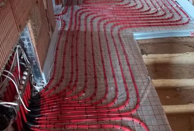 Casă cu 5 camere cu Teren 300 Mp în Ghiroda