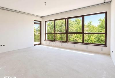 Apartament cu 3 camere decomandat în Andrei Mureșanu