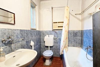 Casă cu 4 camere cu Teren 421 Mp în Grădiște