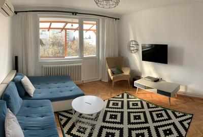Apartament cu 4 camere decomandat, mobilat în Gheorgheni