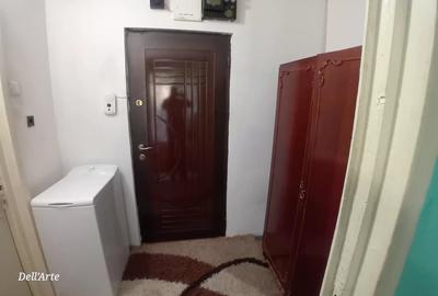 Garsonieră decomandată în Dărmănești