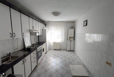 Apartament cu 2 camere decomandat în Ștefan cel Mare - 3