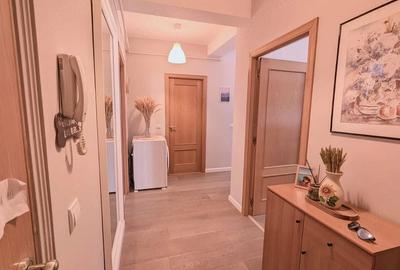 Apartament cu 4 camere decomandat în Central - 1