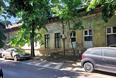 Teren Construcții intravilan de 493 mp, în Moșilor - 1