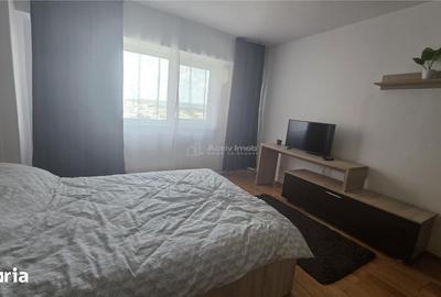 Garsonieră decomandată în Rovine