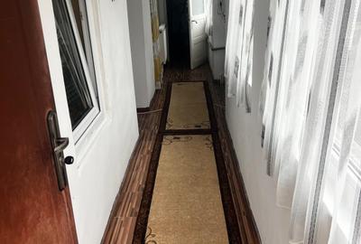 Duplex cu 3 camere cu Canalizare în Central - 13