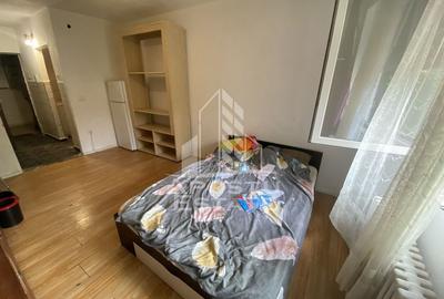 Garsonieră semidecomandată în Central - 1