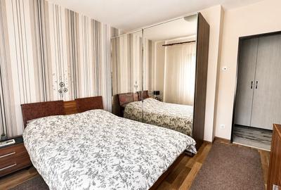 Apartament cu 3 camere decomandat, mobilat în Răcădău - 3