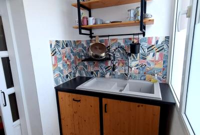 Apartament cu 2 camere decomandat, mobilat în Dumbrava 2 - 3