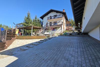 Casă individuală cu 9 camere cu Piscina în Bran
