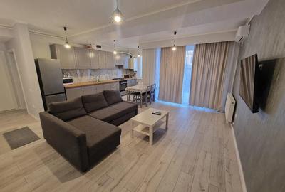 Apartament cu 2 camere decomandat în Tomis Plus
