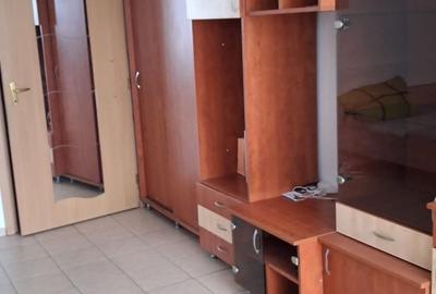 Garsonieră semidecomandată în Runcu