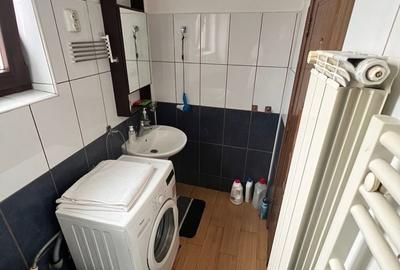 Casă cu 2 camere cu Teren 400 Mp în Țânțăreni