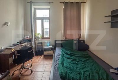 Apartament cu 4 camere decomandat, mobilat în Central - 4