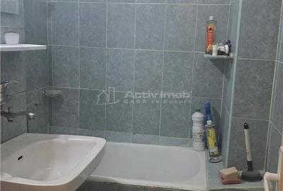 Garsonieră semidecomandată în Central