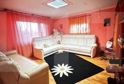 Casă individuală cu 5 camere cu Teren 4700 Mp în Exterior Est