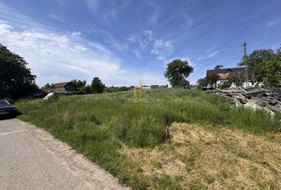 Teren de 500 mp, în Plopeni - 1