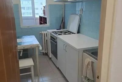 Garsonieră decomandată în Muncii